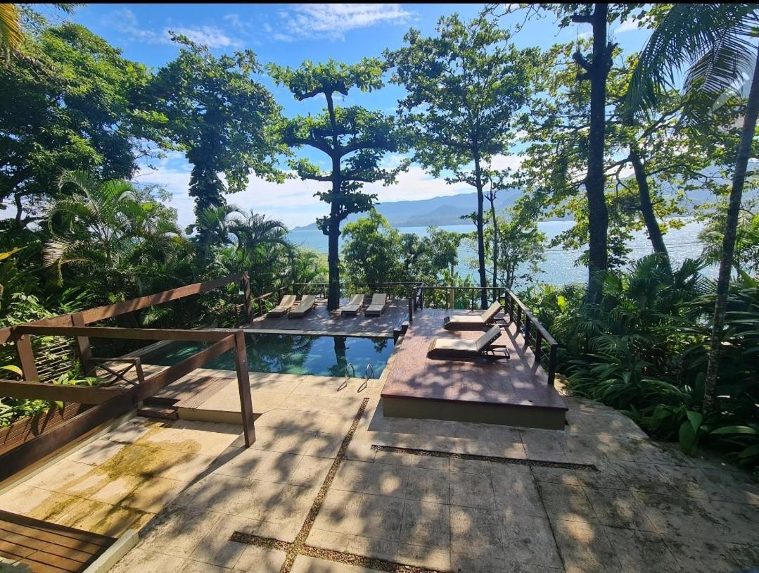 Villa Casa No Mar - Ilhabela Esterno foto